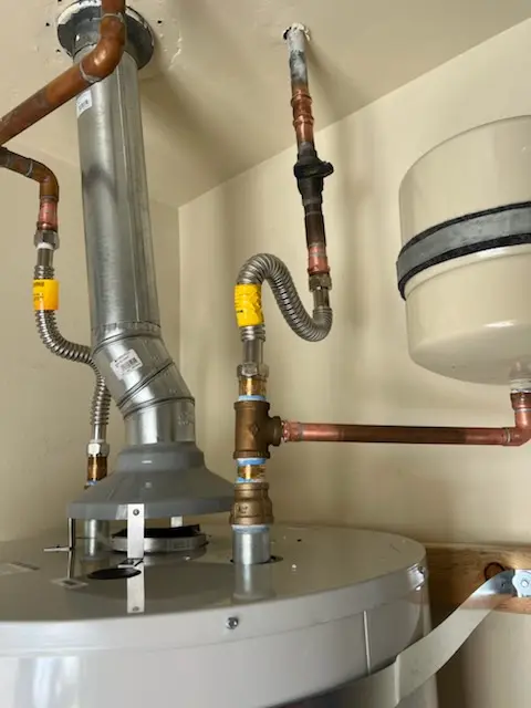 Water heater installation and plumbing repair in Radnor Station